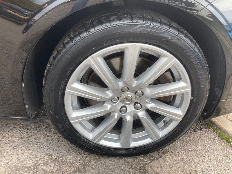 Volvo V90 2.0 D5 PowerPulse Inscription Pro Estate 5dr Diesel Auto AWD Euro 6 (s/s) (235 ps) 5dr Automatic 2025