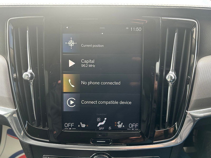 Volvo V90 cross country 2.0 D4 Pro Estate 5dr Diesel Auto AWD Euro 6 (s/s) (190 ps) 5dr Automatic 2025