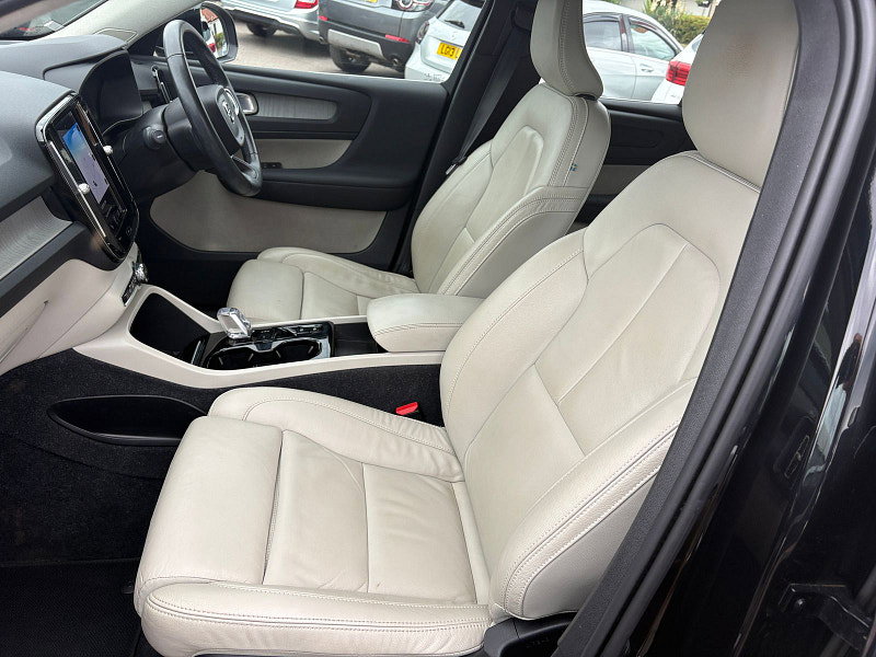 Volvo XC40 1.5h T5 Recharge 10.7kWh Ultimate Bright SUV 5dr Petrol Plug-in Hybrid Auto Euro 6 (s/s) (262 ps) 5dr Automatic 2026