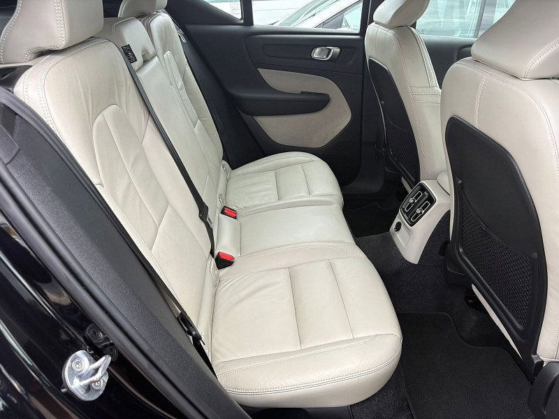 Volvo XC40 1.5h T5 Recharge 10.7kWh Ultimate Bright SUV 5dr Petrol Plug-in Hybrid Auto Euro 6 (s/s) (262 ps) 5dr Automatic 2026