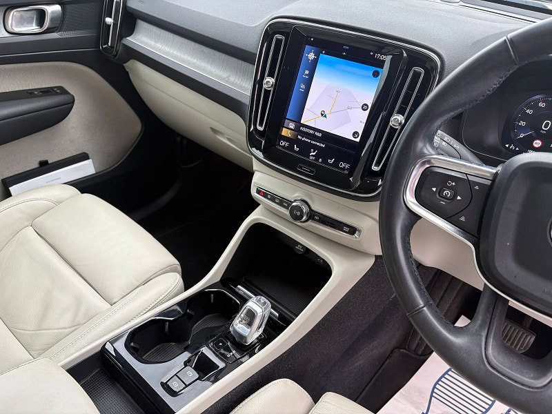 Volvo XC40 1.5h T5 Recharge 10.7kWh Ultimate Bright SUV 5dr Petrol Plug-in Hybrid Auto Euro 6 (s/s) (262 ps) 5dr Automatic 2026