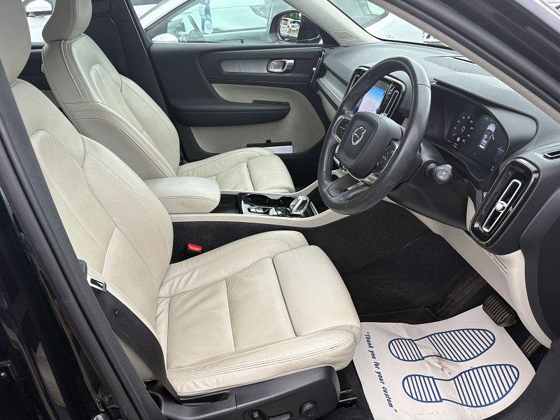 Volvo XC40 1.5h T5 Recharge 10.7kWh Ultimate Bright SUV 5dr Petrol Plug-in Hybrid Auto Euro 6 (s/s) (262 ps) 5dr Automatic 2026