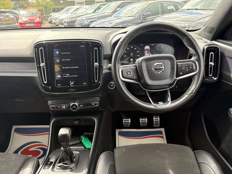 Volvo XC40 2.0 D3 R-Design SUV 5dr Diesel Manual Euro 6 (s/s) (150 ps) 5dr Manual 2026