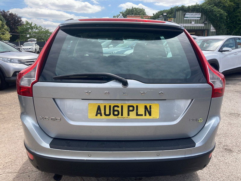 Volvo XC60 2.0 D3 DRIVe SE SUV 5dr Diesel Manual Euro 5 (s/s) (163 ps) 5dr Manual 2025
