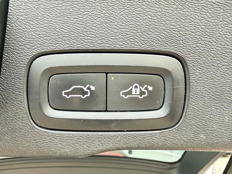 Volvo XC60 2.0 D4 Inscription SUV 5dr Diesel Auto AWD Euro 6 (s/s) (190 ps) 5dr Automatic 2025