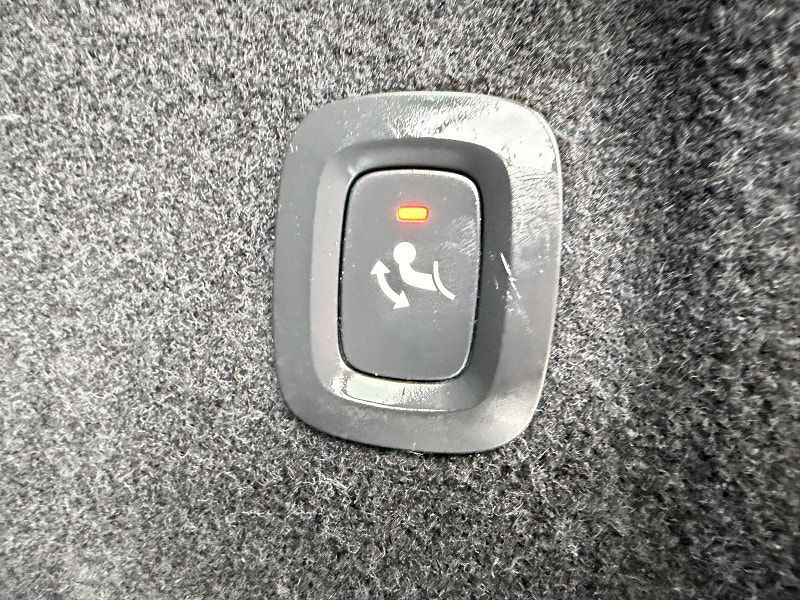 Volvo XC60 2.0 D4 Inscription SUV 5dr Diesel Auto AWD Euro 6 (s/s) (190 ps) 5dr Automatic 2025