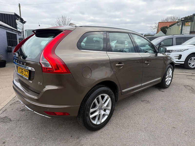 Volvo XC60 2.0 D4 SE Lux Nav SUV 5dr Diesel Manual Euro 6 (s/s) (190 ps) 5dr Manual 2025