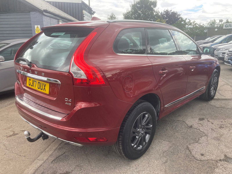 Volvo XC60 2.4 D4 SE Lux Nav SUV 5dr Diesel Auto AWD Euro 6 (s/s) (190 ps) 5dr Automatic 2025