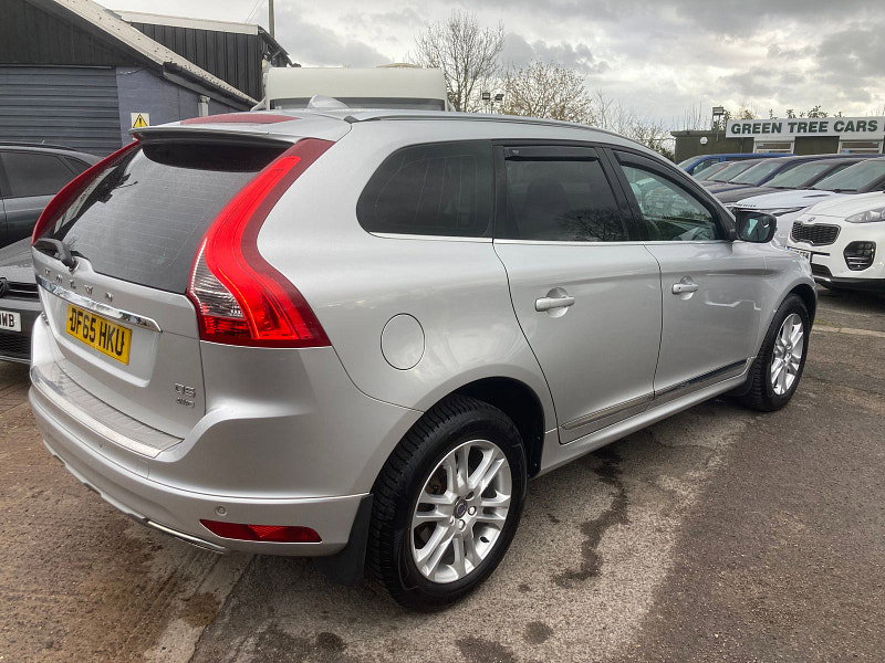 Volvo XC60 2.4 D5 SE Lux Nav SUV 5dr Diesel Manual AWD Euro 6 (s/s) (220 ps) 5dr Manual 2026