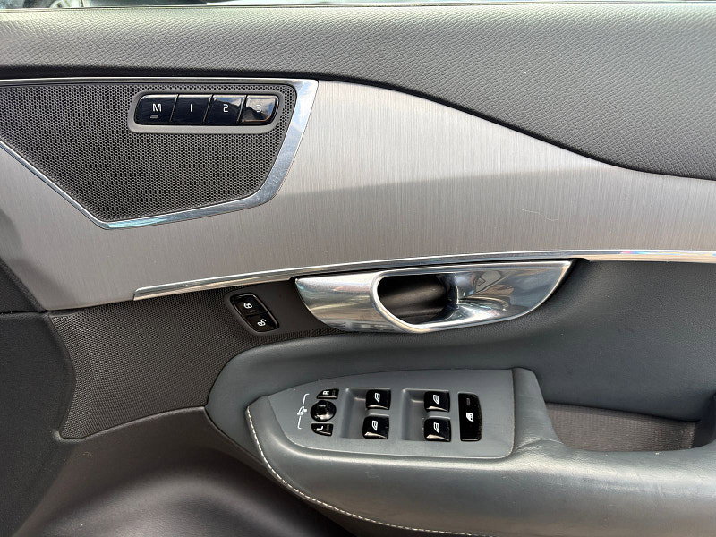 Volvo XC90 2.0 B5 MHEV Momentum Pro SUV 5dr Diesel Hybrid Auto 4WD Euro 6 (s/s) (235 ps) 5dr Automatic 2026