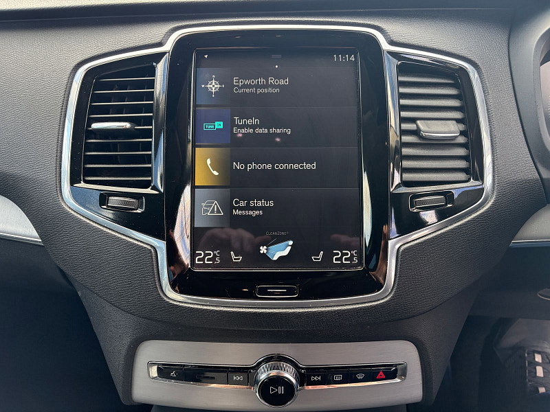 Volvo XC90 2.0 B5 MHEV Momentum Pro SUV 5dr Diesel Hybrid Auto 4WD Euro 6 (s/s) (235 ps) 5dr Automatic 2026