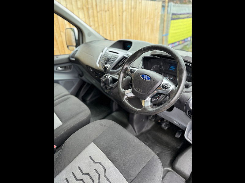 Ford Transit Custom 2.2L 270 Limited E-Tech Diesel Manual Euro 6 (123 bhp) 0dr Manual 2025