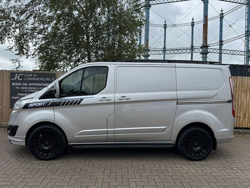 Ford Transit Custom 2.2L 270 Limited E-Tech Diesel Manual Euro 6 (123 bhp) 0dr Manual 2025