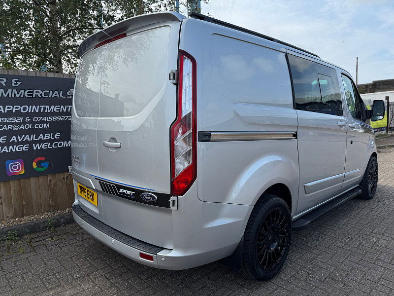 Ford Transit Custom 2.2L 290 Ltd E-Tech Diesel Manual Euro 5 (123 bhp) 4dr Manual 2025