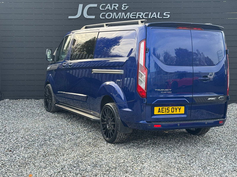 Ford Transit Custom 2.2L 290 Ltd E-Tech Diesel Manual Euro 5 (123 bhp) 5dr Manual 2025