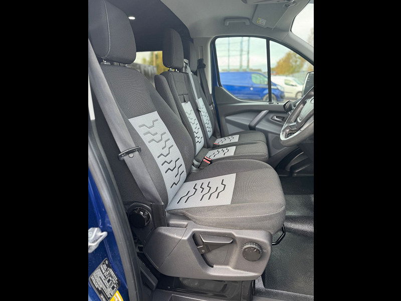 Ford Transit Custom 2.2L 290 Ltd E-Tech Diesel Manual Euro 5 (123 bhp) 5dr Manual 2025