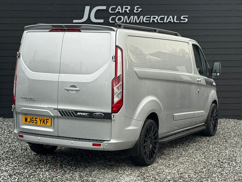 Ford Transit Custom 2.2L 290 Ltd E-Tech Diesel Manual Euro 5 (123 bhp) 4dr Manual 2025