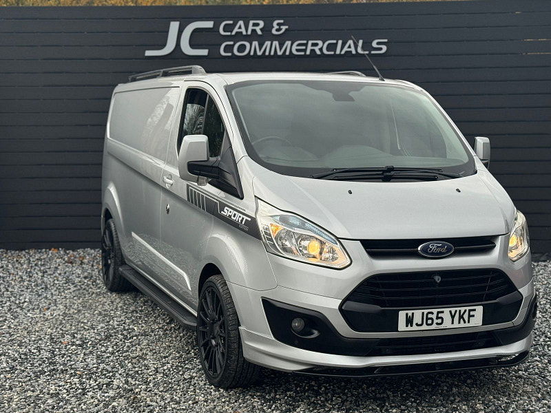 Ford Transit Custom 2.2L 290 Ltd E-Tech Diesel Manual Euro 5 (123 bhp) 4dr Manual 2025