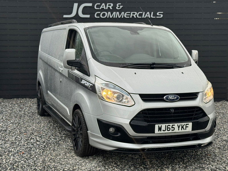 Ford Transit Custom 2.2L 290 Ltd E-Tech Diesel Manual Euro 5 (123 bhp) 4dr Manual 2025