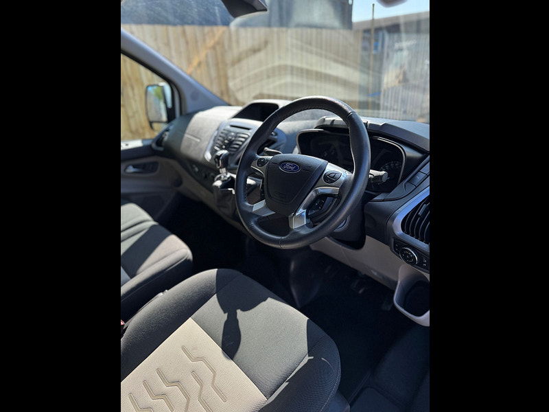 Ford Transit Custom 2.2L 290 Ltd E-Tech Diesel Manual Euro 5 (153 bhp) 0dr Manual 2025