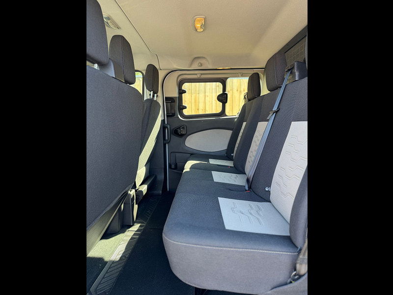 Ford Transit Custom 2.2L 290 Ltd E-Tech Diesel Manual Euro 5 (153 bhp) 0dr Manual 2025