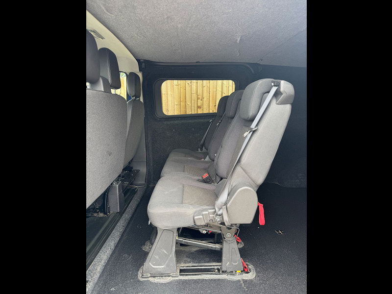 Ford Transit Custom 2.2L 290 Ltd E-Tech Diesel Manual Euro 5 (153 bhp) 4dr Manual 2025