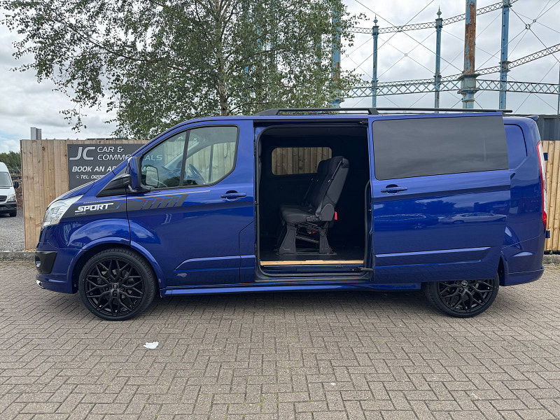 Ford Transit Custom 2.2L 290 Ltd E-Tech Diesel Manual Euro 5 (153 bhp) 4dr Manual 2025
