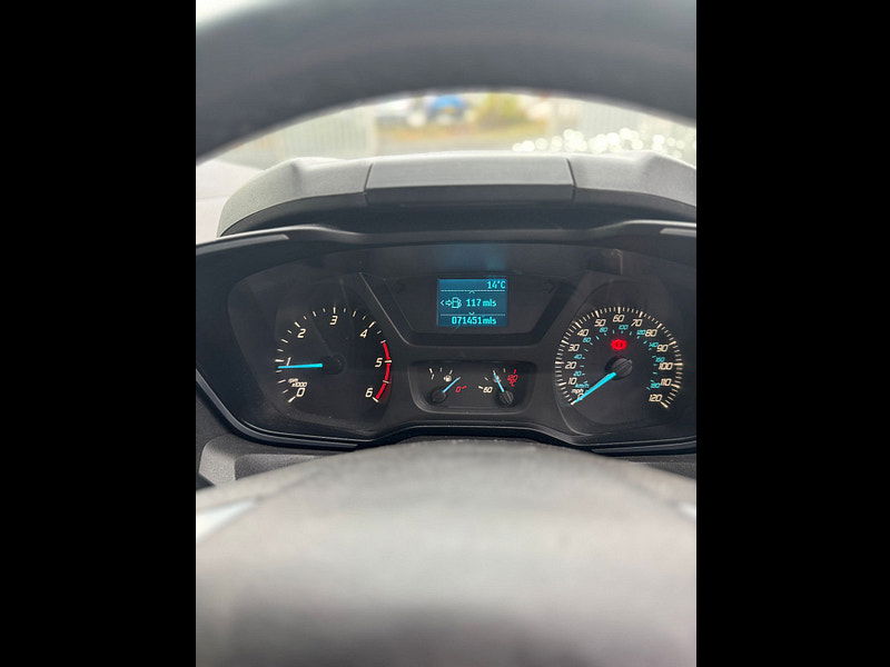 Ford Transit Custom 2.2L 290 Ltd E-Tech Diesel Manual Euro 5 (153 bhp) 4dr Manual 2025