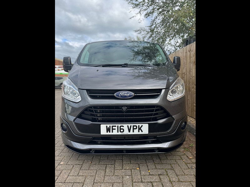 Ford Transit Custom 2.2L 290 Ltd E-Tech Diesel Manual Euro 6 (123 bhp) 4dr Manual 2025