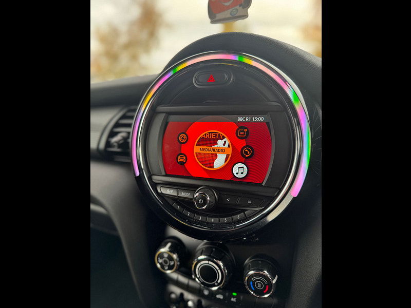 MINI Hatch 1.5L Cooper Auto Hatchback 5dr Petrol Automatic Euro 6 (134 bhp) 5dr Automatic 2025