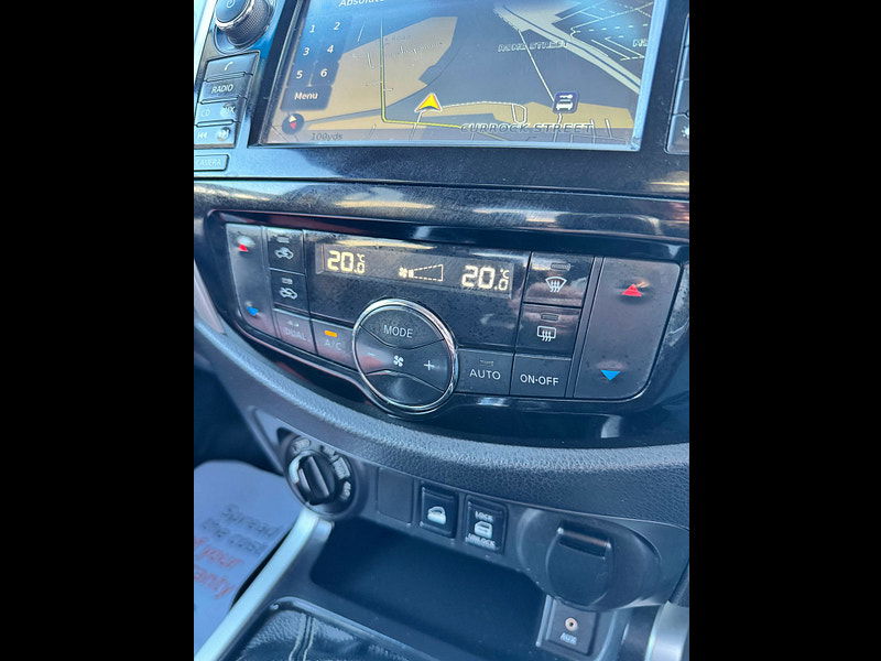 Nissan Navara 2.3 dCi Tekna Pickup Double Cab 4dr Diesel Manual 4WD Euro 6 (s/s) (190 ps) 4dr Manual 2026