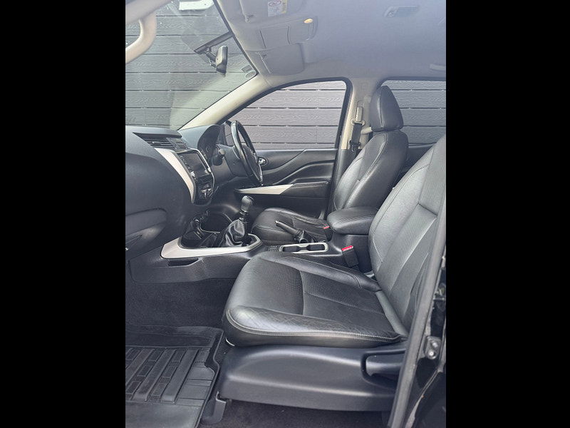 Nissan Navara 2.3 dCi Tekna Pickup Double Cab 4dr Diesel Manual 4WD Euro 6 (s/s) (190 ps) 4dr Manual 2026