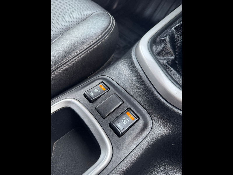 Nissan Navara 2.3 dCi Tekna Pickup Double Cab 4dr Diesel Manual 4WD Euro 6 (s/s) (190 ps) 4dr Manual 2026