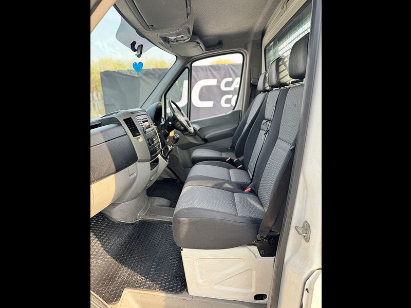 Volkswagen Crafter 2.0 TDI CR35 Chassis Cab 2dr Diesel Manual L3 (139 g/km, 134 bhp) 2dr Manual 2026