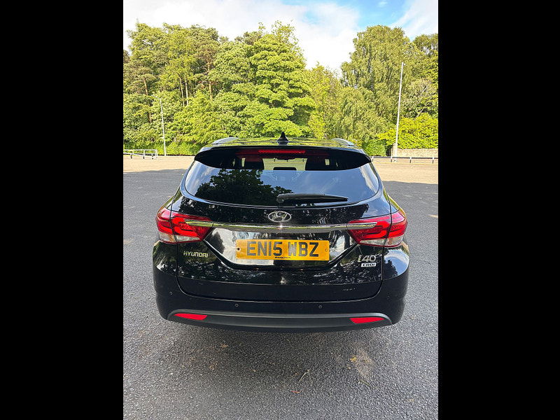 Hyundai I40 1.7L SE Nav CRDi Blue Drive Semi-Auto Estate 5dr Diesel Semi Automatic Euro 6 (139 bhp) 5dr Semi Automatic 2025