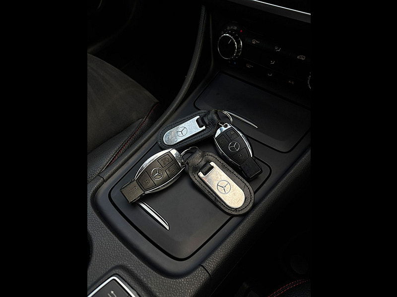 Mercedes-benz GLA 2.1L GLA220 CDI 4MATIC AMG LINE SUV 5dr Diesel Automatic Euro 6 (168 bhp) 5dr Automatic 2025