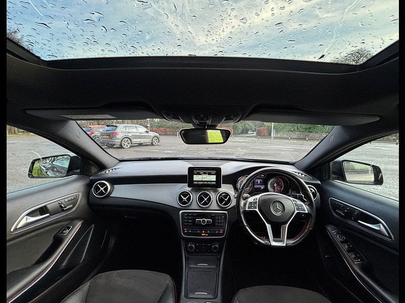 Mercedes-benz GLA 2.1L GLA220 CDI 4MATIC AMG LINE SUV 5dr Diesel Automatic Euro 6 (168 bhp) 5dr Automatic 2025