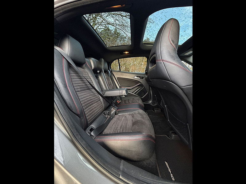 Mercedes-benz GLA 2.1L GLA220 CDI 4MATIC AMG LINE SUV 5dr Diesel Automatic Euro 6 (168 bhp) 5dr Automatic 2025