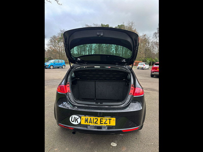 Seat Leon 1.6L TDI CR SE COPA DSG Hatchback 5dr Diesel Semi Automatic Euro 5 (103 bhp) 5dr Semi Automatic 2025