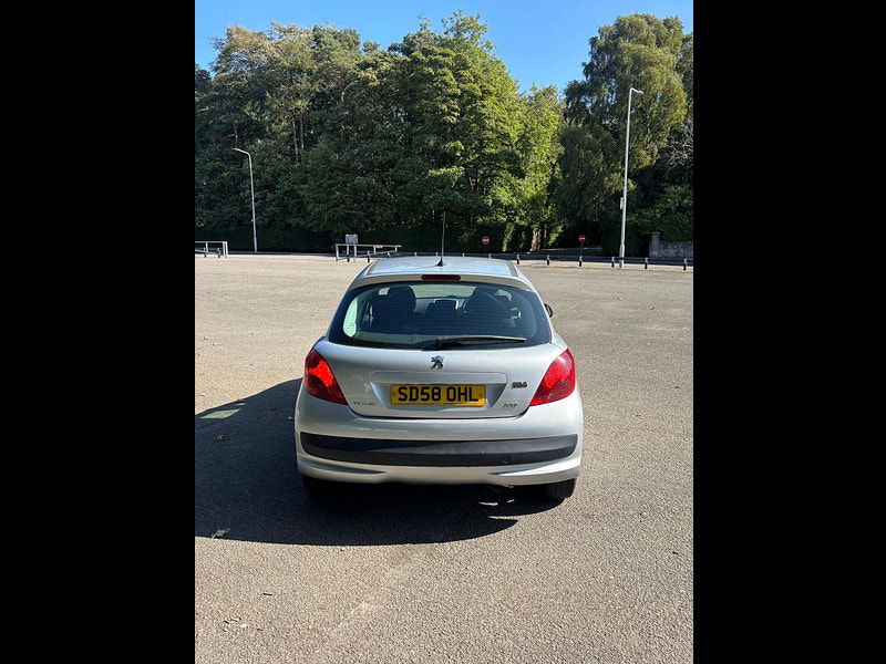 Volkswagen Fox 1.2L 55 Hatchback 3dr Petrol Manual Euro 4 (55 bhp) 3dr Manual 2025