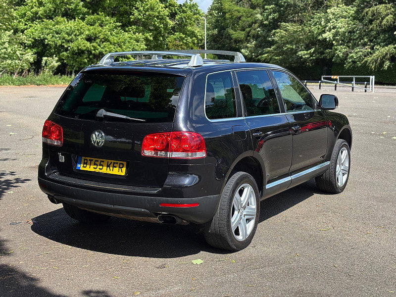 Volkswagen Touareg 4.2L V8 Auto SUV 5dr Petrol Automatic Euro 4 (310 bhp) 5dr Automatic 2025