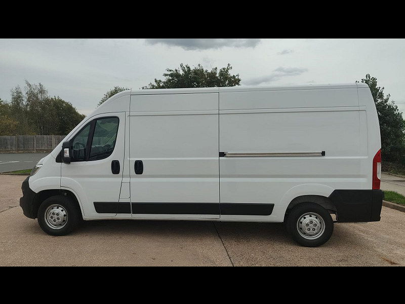 Citroen Relay 2.2 BlueHDi 35 Enterprise Edition Panel Van 5dr Diesel Manual L3 High Roof Euro 6 (s/s) (140 ps) 5dr Manual 2025