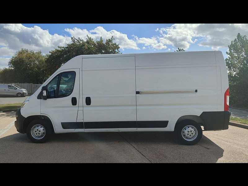 Citroen Relay 2.2 BlueHDi 35 Enterprise Edition Panel Van 5dr Diesel Manual L3 High Roof Euro 6 (s/s) (140 ps) 5dr Manual 2025