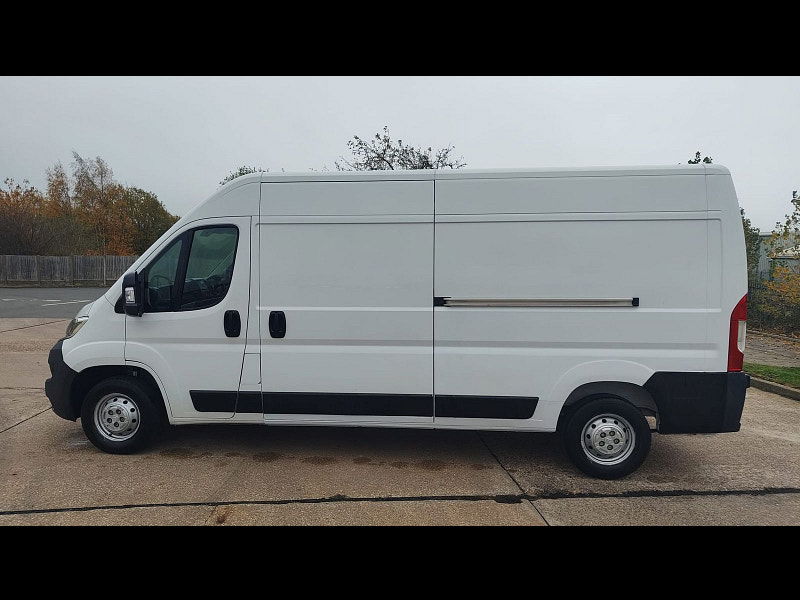 Citroen Relay 2.2 BlueHDi 35 Enterprise Edition Panel Van 5dr Diesel Manual L3 High Roof Euro 6 (s/s) (140 ps) 5dr Manual 2025