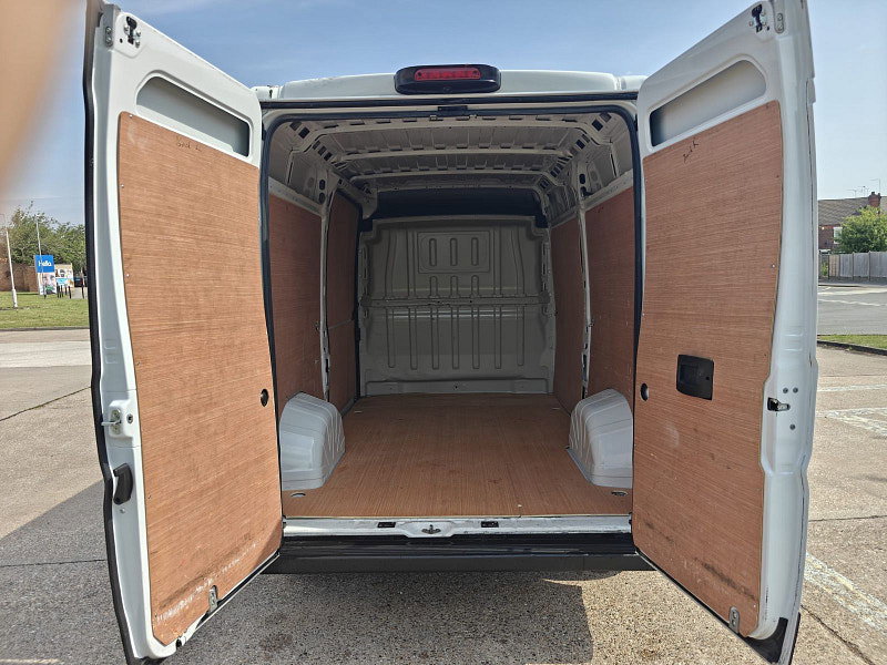 Citroen Relay 2.2 BlueHDi 35 Enterprise Panel Van 5dr Diesel Manual L2 High Roof Euro 6 (s/s) (140 ps) 5dr Manual 2026