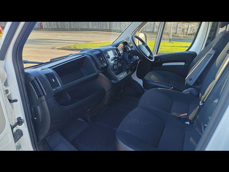 Citroen Relay 2.2 BlueHDi 35 Enterprise Panel Van 5dr Diesel Manual L3 High Roof Euro 6 (s/s) (140 ps) 5dr Manual 2026