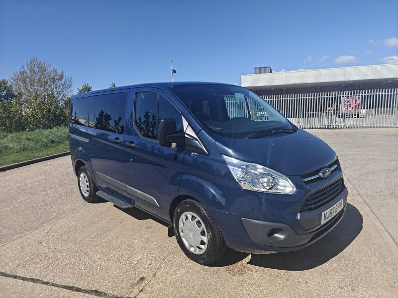 Ford Tourneo Custom 2.0 310 EcoBlue Zetec Minibus Double Cab 5dr Diesel Manual L1 Euro 6 (s/s) (105 ps) 5dr Manual 2026