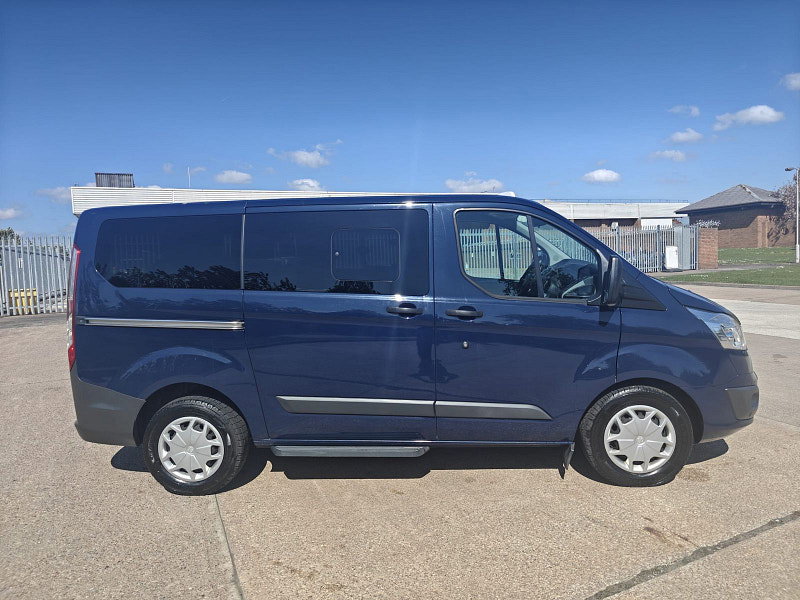 Ford Tourneo Custom 2.0 310 EcoBlue Zetec Minibus Double Cab 5dr Diesel Manual L1 Euro 6 (s/s) (105 ps) 5dr Manual 2026