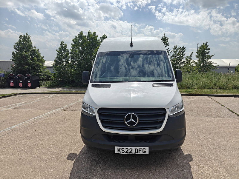 Mercedes-Benz Sprinter 2.0 315 CDI Premium Panel Van 5dr Diesel Manual FWD L2 H2 Euro 6 (s/s) (150 ps) 5dr Manual 2026