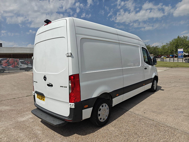 Mercedes-Benz Sprinter 2.0 315 CDI Premium Panel Van 5dr Diesel Manual FWD L2 H2 Euro 6 (s/s) (150 ps) 5dr Manual 2026